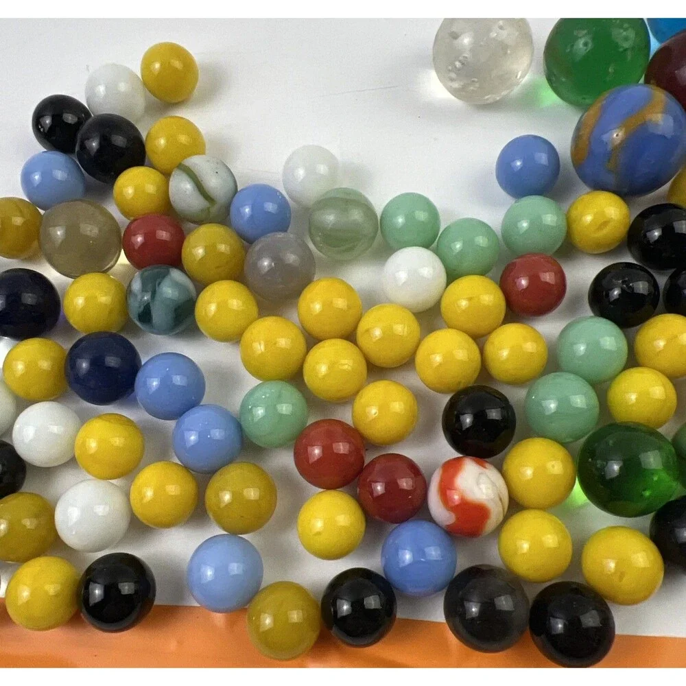 Mixed Lot Of Beautiful Vintage Glass Marbles Wide Variety Marbles